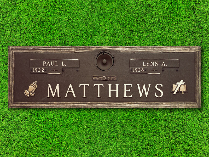 Crowncrest by Matthews Cemetery Products | Oaklawn Design | 44" x 14"